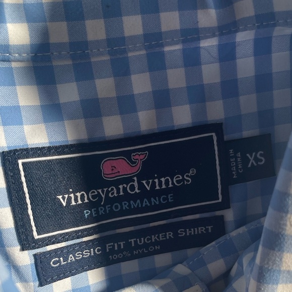 Handsome collection of five men’s XS Vineyard Vines long sleeve oxfords - Picture 5 of 11